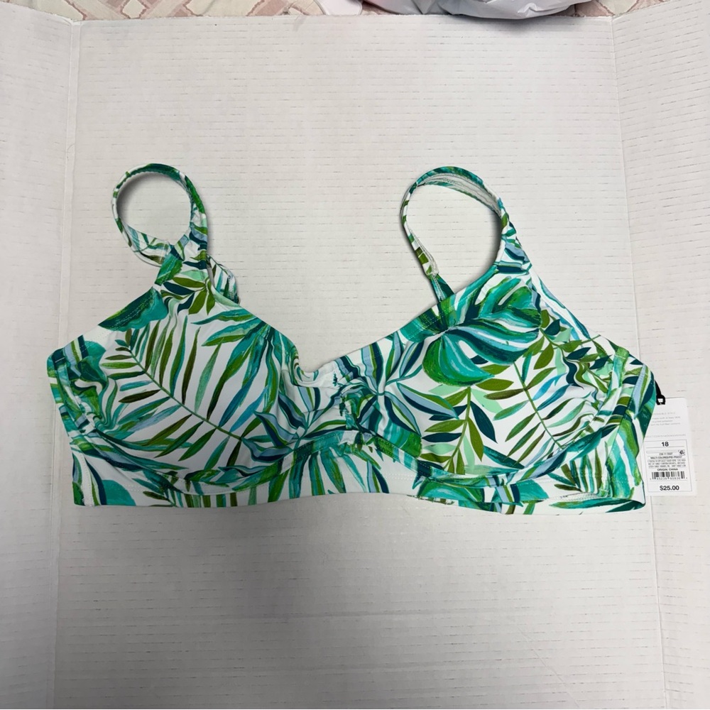 Shade & Shore Green Leaf Print Swim Top